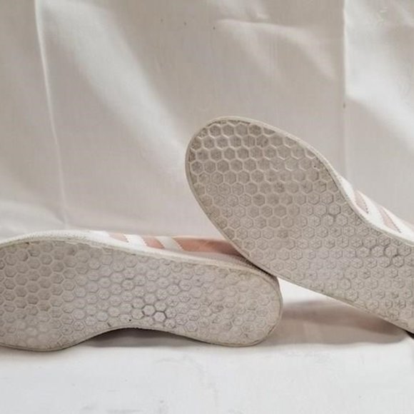 Adidas Women's Size 6 Pink/White Suede Leather Sneaker Shoes BA9600 - Picture 9 of 9